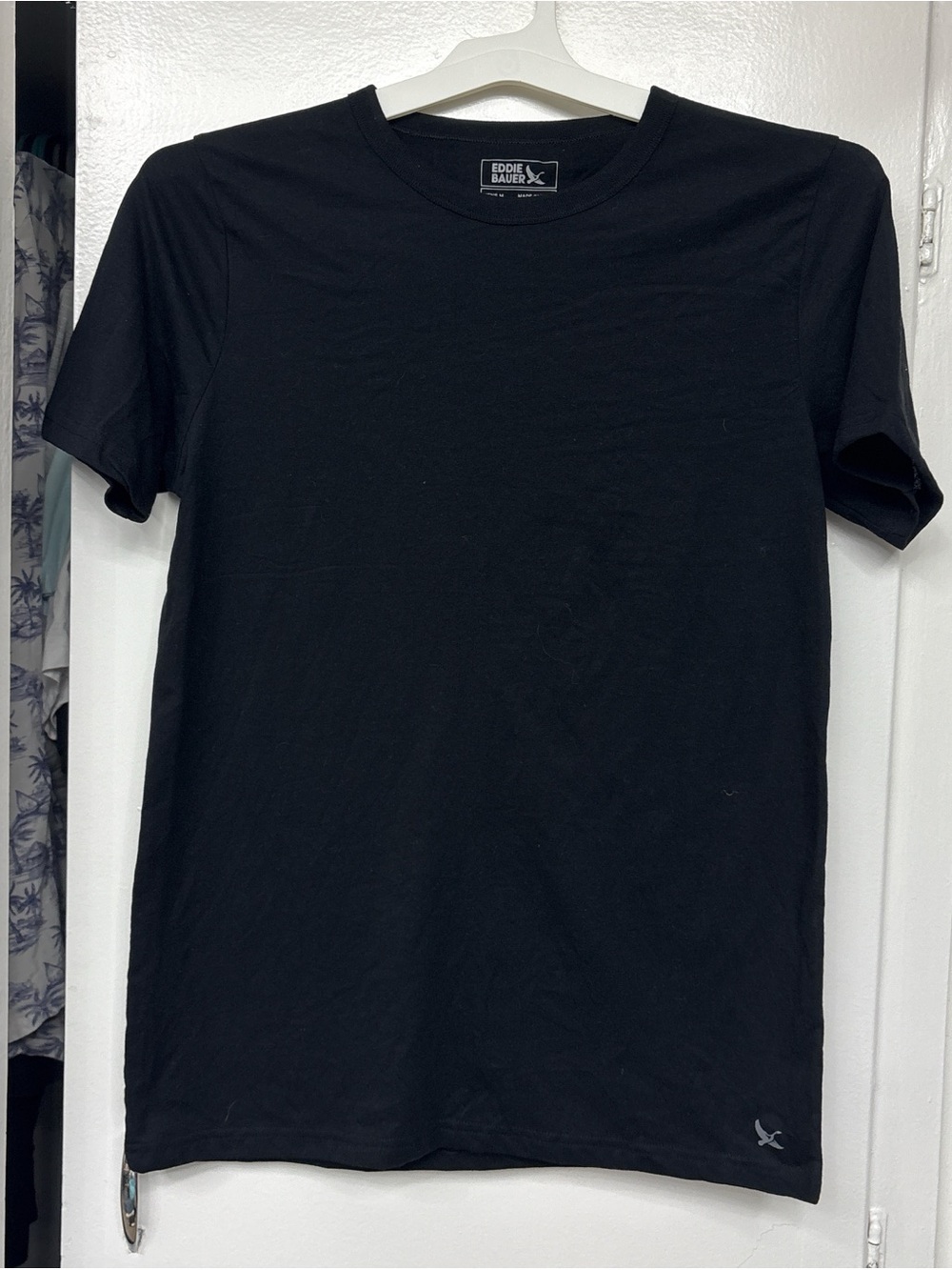 Eddie Bauer Men's Black Crew Neck T-Shirt